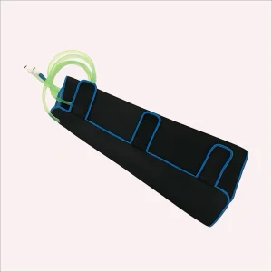 Flexible full leg thermal exchanger with connections, designed for aesthetic heat and cold treatments